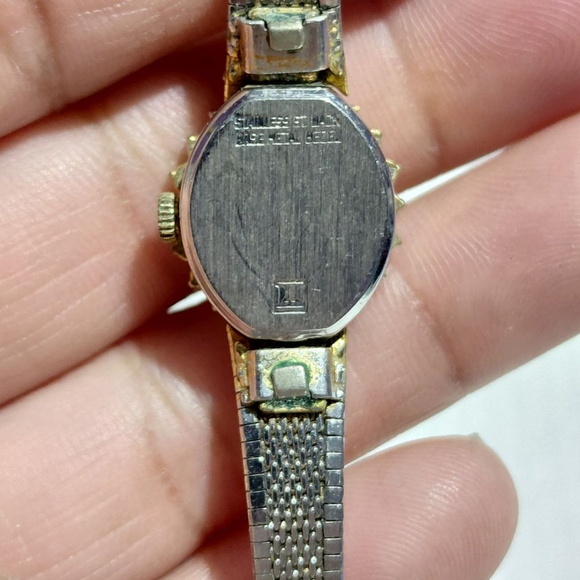 Women's Waltham Gold Tone Quartz Watch with Red Accents, One Size - Picture 3 of 4